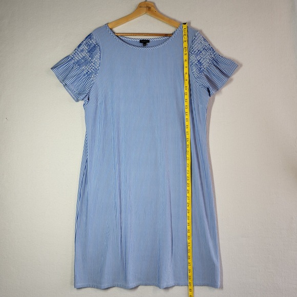 Talbots Womens XL Blue White Seersucker Short Sleeve Shift Dress NWT Knee Length - Picture 11 of 12